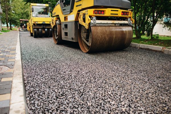 Gravel And Tar Paving in Edmond