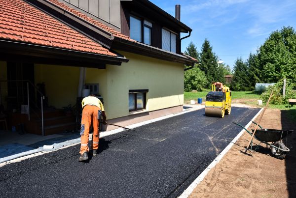 Blacktopping Service in Edmond